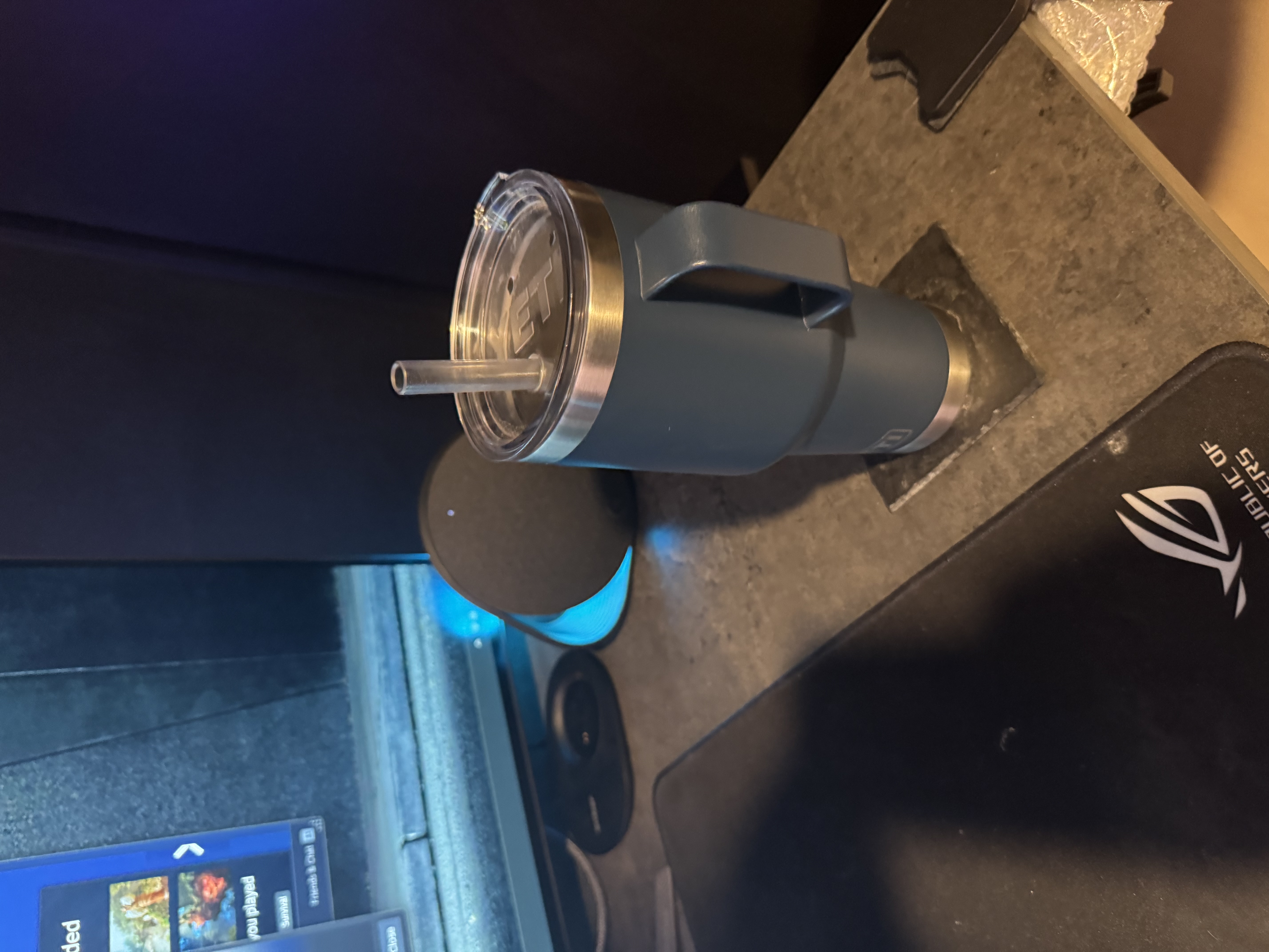 YETI Rambler 20 oz Tumbler with MagSlider Lid